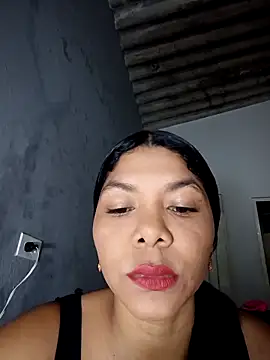 Snapshot of DIORA_Latina chatting on February 6, 2026, 3:46 am DIORA Latina online show from February 6, 2026, 3:46 am