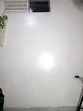 DIORA Latina online show from October 4, 2025, 4:03 am