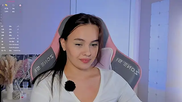  Sweetie  online show from January 13, 2026, 11:03 am