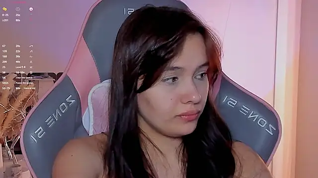  Sweetie  online show from March 10, 2026, 1:04 pm