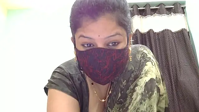 Snapshot of payal_sharma1 chatting on March 31, 2026, 1:02 pm payal sharma1 online show from March 31, 2026, 1:02 pm