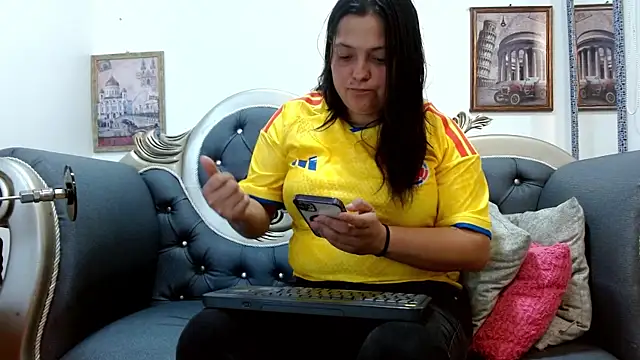 KataleyaStiward online show from June 17, 2026, 12:48 pm