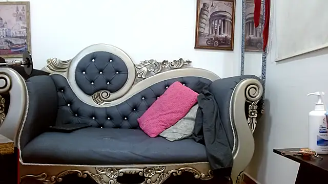 KataleyaStiward online show from July 3, 2026, 3:07 pm