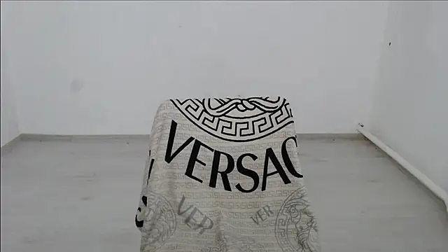 Snapshot of defuego_ chatting on January 6, 2025, 7:09 am defuego online show from January 6, 2025, 7:09 am