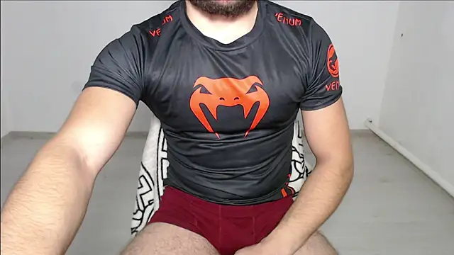 Snapshot of defuego_ chatting on January 2, 2025, 11:31 am defuego online show from January 2, 2025, 11:31 am