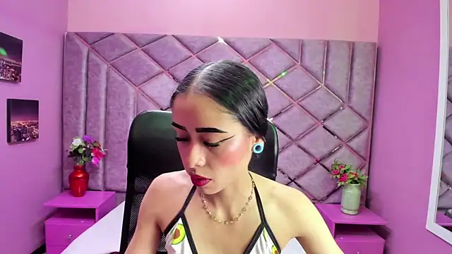 AnnySweett  online show from September 19, 2025, 4:44 pm