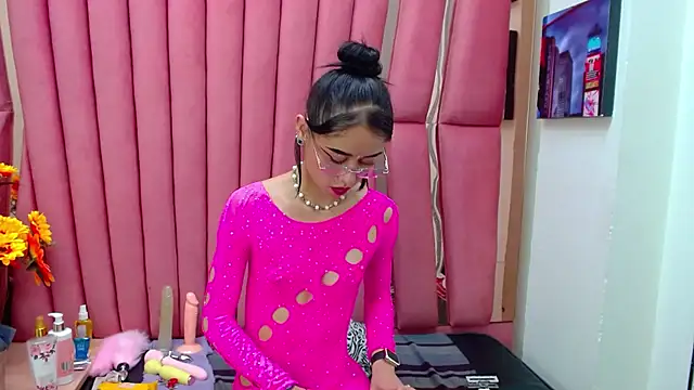 AnnySweett  online show from February 3, 2025, 3:59 pm