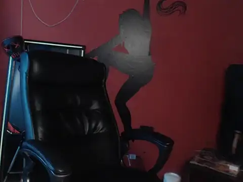 Snapshot of KLOE_PIELL chatting on February 27, 2026, 8:41 pm KLOE PIELL online show from February 27, 2026, 8:41 pm