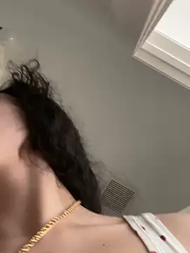 exoticmisfitt online show from February 7, 2026, 8:17 pm