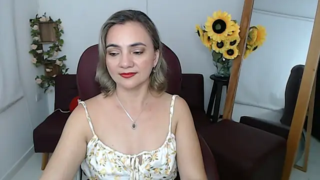 Snapshot of Ghada_milf chatting on July 14, 2026, 10:38 pm Ghada milf online show from July 14, 2026, 10:38 pm