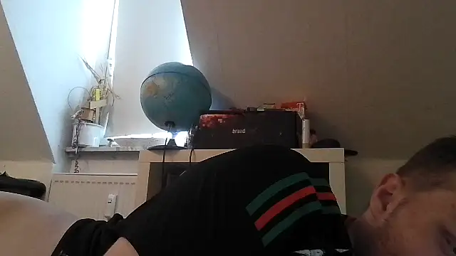 Nicolasjlhkjzl online show from June 30, 2026, 5:02 pm