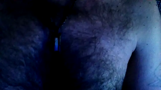 titanzitte online show from May 3, 2026, 1:11 am