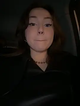 Peachy Dream online show from October 3, 2025, 6:09 pm