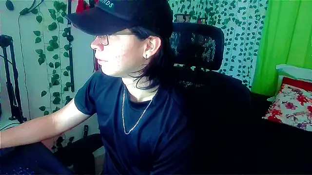 Andy gray online show from July 8, 2026, 1:12 pm