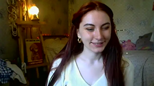 Snapshot of Ember_sweet chatting on March 23, 2026, 10:37 am Ember sweet online show from March 23, 2026, 10:37 am