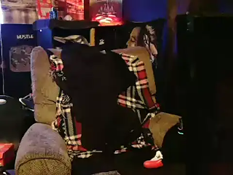 RM Discov3ri3z online show from February 14, 2025, 5:30 am