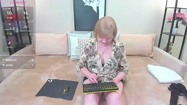 wanessaraso online show from February 26, 2025, 8:25 pm