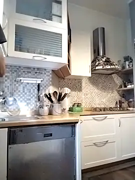 Frabox65 online show from October 3, 2025, 4:58 am