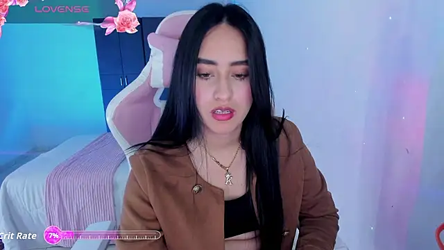 Tinylottie online show from March 18, 2026, 11:16 pm