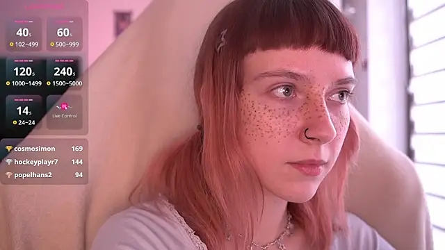 juliapie online show from December 11, 2024, 7:31 am