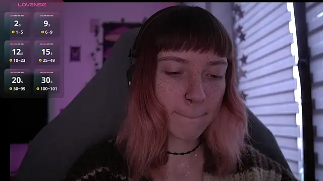 juliapie online show from March 14, 2025, 6:21 am