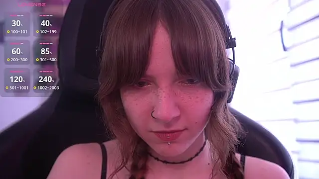Snapshot of juliapie chatting on June 30, 2026, 2:06 pm juliapie online show from June 30, 2026, 2:06 pm