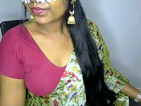 shila20 online show from March 21, 2025, 3:02 pm