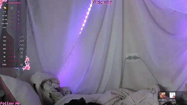 Seductive She Wolf online show from June 25, 2026, 3:39 pm