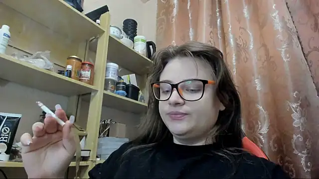 Seductive She Wolf online show from April 30, 2026, 7:21 pm