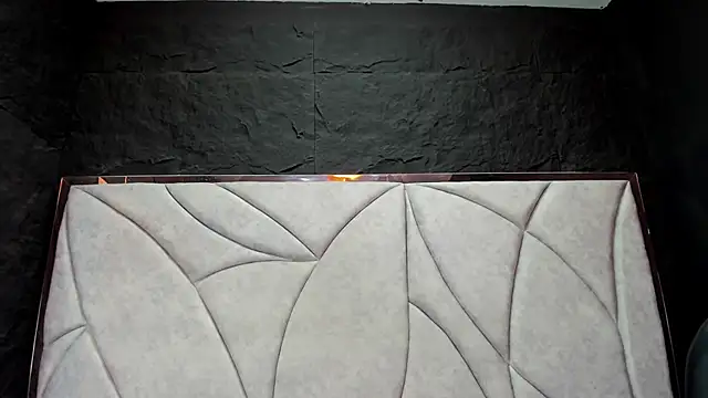 Snapshot of Samantha_Smiith chatting on February 7, 2026, 4:09 am Samantha Smiith online show from February 7, 2026, 4:09 am