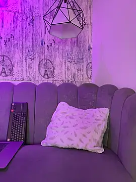 Snapshot of AbyThompson chatting on February 17, 2026, 12:13 pm AbyThompson online show from February 17, 2026, 12:13 pm