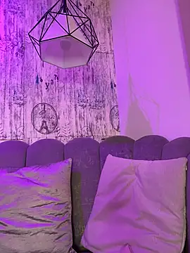 AbyThompson online show from February 3, 2026, 12:10 pm