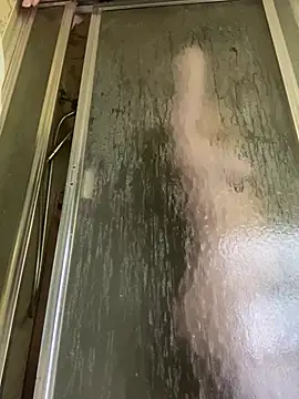 Snapshot of KatieBARBiE98 chatting on March 15, 2026, 10:28 pm KatieBARBiE98 online show from March 15, 2026, 10:28 pm