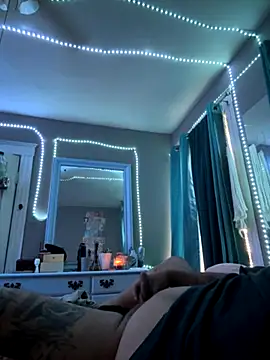 chubbydominican online show from November 1, 2025, 3:06 pm