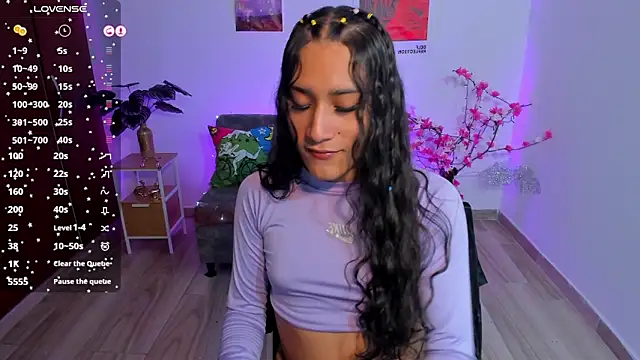 CamilaHarperr  online show from April 28, 2026, 11:20 pm