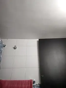 catalinamommyx online show from September 26, 2025, 12:28 am