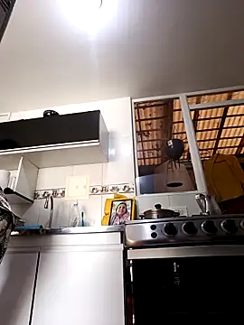 Bonny Klote online show from December 14, 2025, 2:11 pm