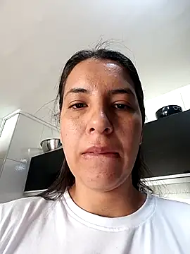 Bonny Klote online show from October 2, 2025, 1:36 pm