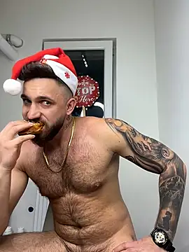 LoveIsBlind  online show from December 24, 2024, 10:28 pm