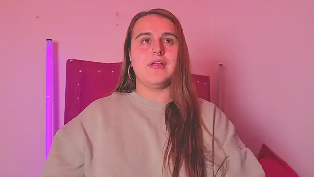 evy orange1 online show from November 14, 2025, 2:37 am