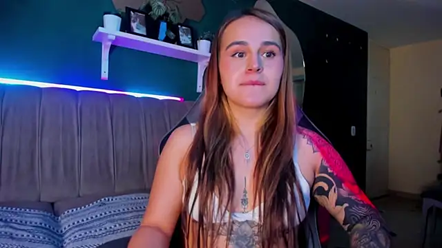 evy orange1 online show from July 22, 2026, 1:18 am
