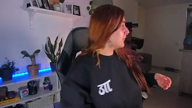 evy orange1 online show from February 3, 2026, 6:11 am