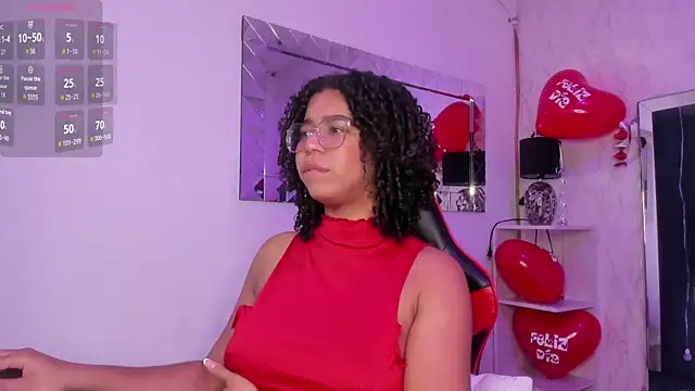 Snapshot of MilaHall_ chatting on February 17, 2026, 4:54 am MilaHall online show from February 17, 2026, 4:54 am