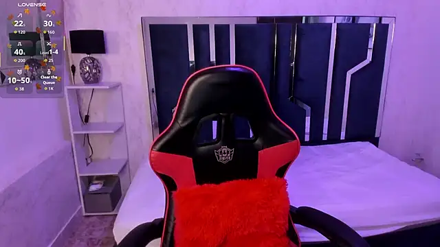 MilaHall  online show from September 30, 2025, 4:07 am