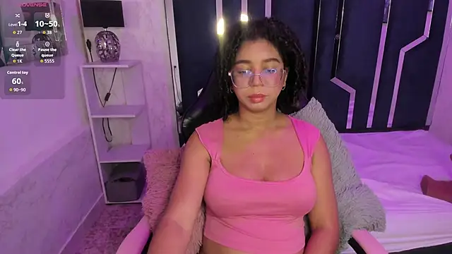 Snapshot of MilaHall_ chatting on February 23, 2026, 4:47 am MilaHall online show from February 23, 2026, 4:47 am