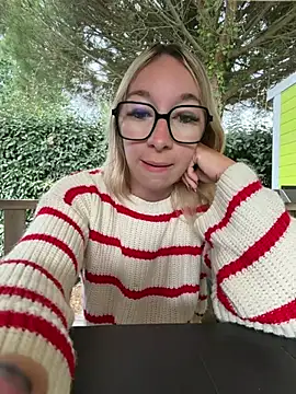 Snapshot of Giuliana_baby chatting on July 15, 2026, 6:42 am Giuliana baby online show from July 15, 2026, 6:42 am