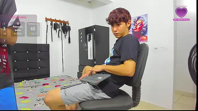 Alexander and Xiao online show from February 4, 2026, 12:49 am