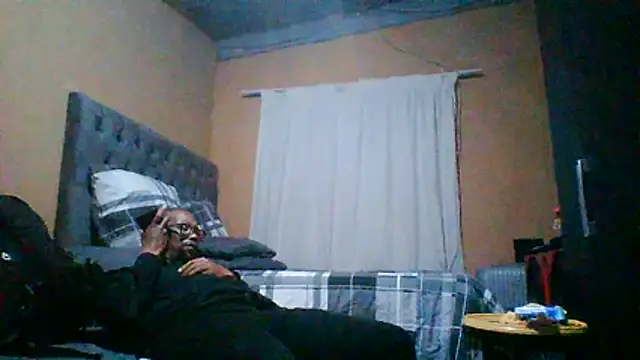 Sgeme325is online show from May 30, 2026, 6:24 pm