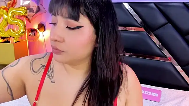 Emma monserrat online show from June 27, 2026, 11:27 am