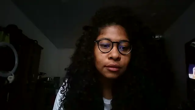 Ivon-09 online show from October 8, 2025, 12:07 pm